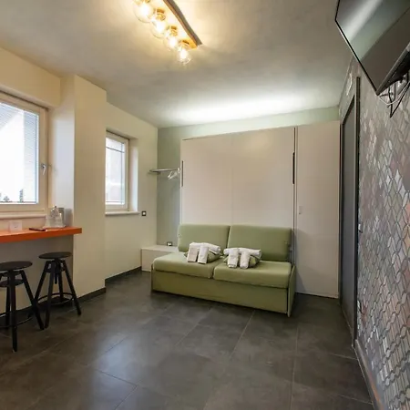 Apartment Cityu - Milano 25 Appartmento Centro *