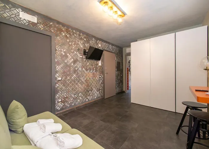 Cityu - Milano 25 Appartmento Centro דירה טרנטו